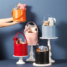 Packaging Boxes and Bags for the Festive Season